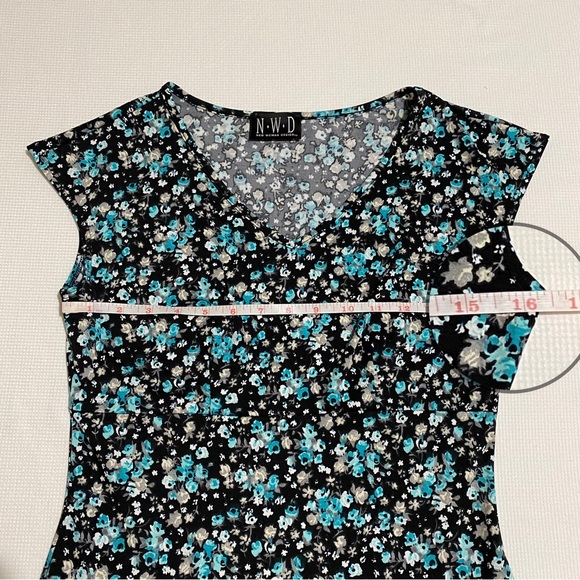 NWD Black with Blue White Floral Pattern Layered Ruffle Hem Dress Size M - Picture 6 of 10